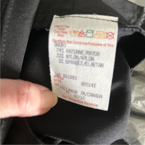 Joseph Ribkoff Bermuda Dress Shorts - Picture 3 of 16